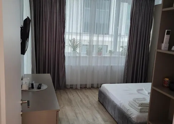 Ilinca Apart- Promenada Mamaia Nord 公寓 那沃达利